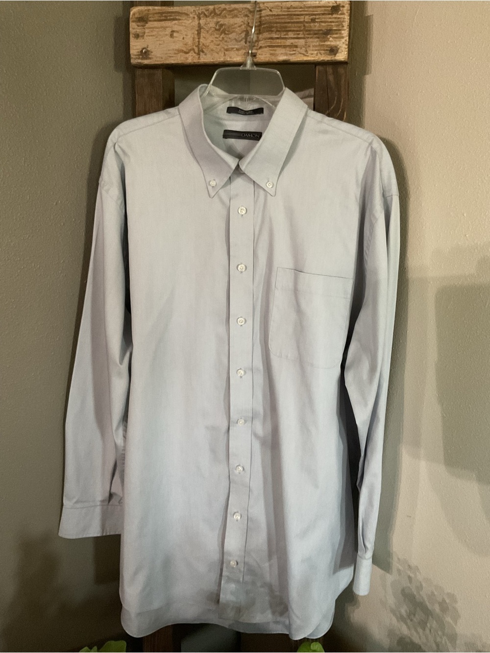 Damon Light gray Men's Button-Down Dress Shirt. 18-1/2 Tall